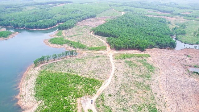 Điệp khúc ‘cam kết, gia hạn’ của dự án công nghệ cao hơn 370 tỷ