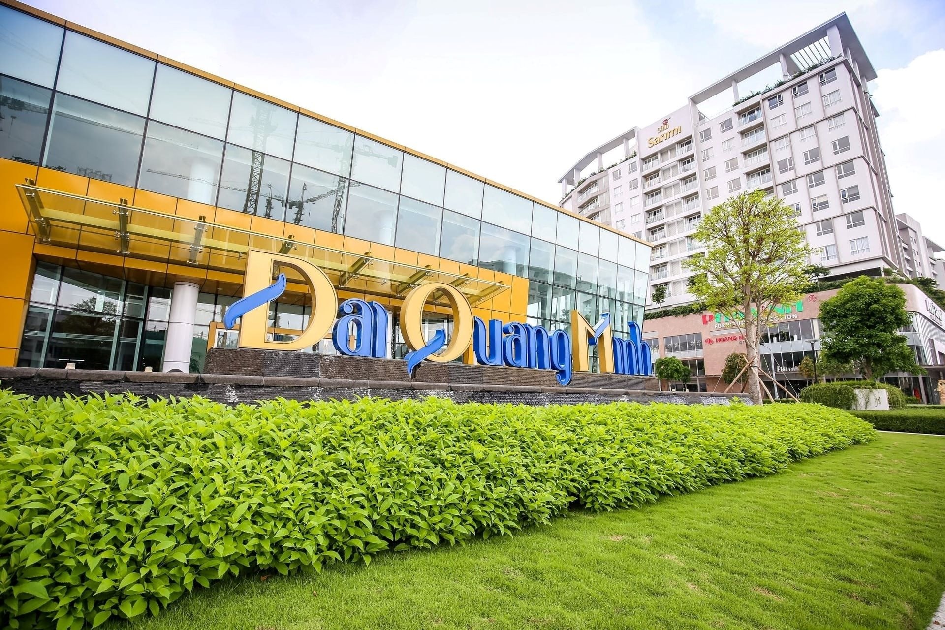 Đại gia Trần Đăng Khoa bất ngờ giữ chức Chủ tịch HĐQT Địa ốc Đại Quang Minh Đại gia Trần Đăng Khoa bất ngờ giữ chức Chủ tịch HĐQT Địa ốc Đại Quang Minh