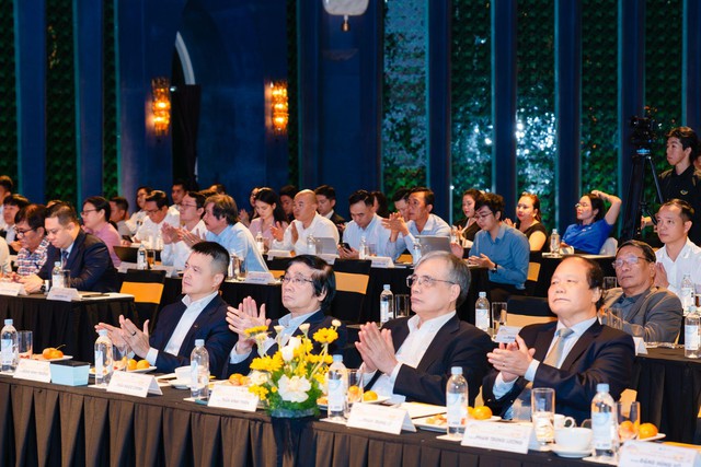 Đảo Ngọc tổ chức Hội thảo “Đặc khu P.Quốc – Cất cánh cùng APEC” Đảo Ngọc tổ chức Hội thảo “Đặc khu P.Quốc – Cất cánh cùng APEC”