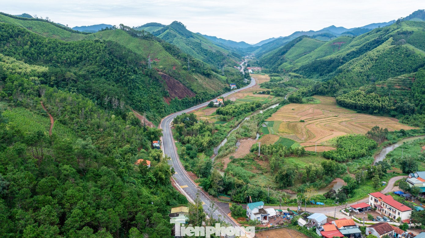 Diện mạo quốc lộ 2.300 tỷ qua Lạng Sơn vừa ‘lên đời’
