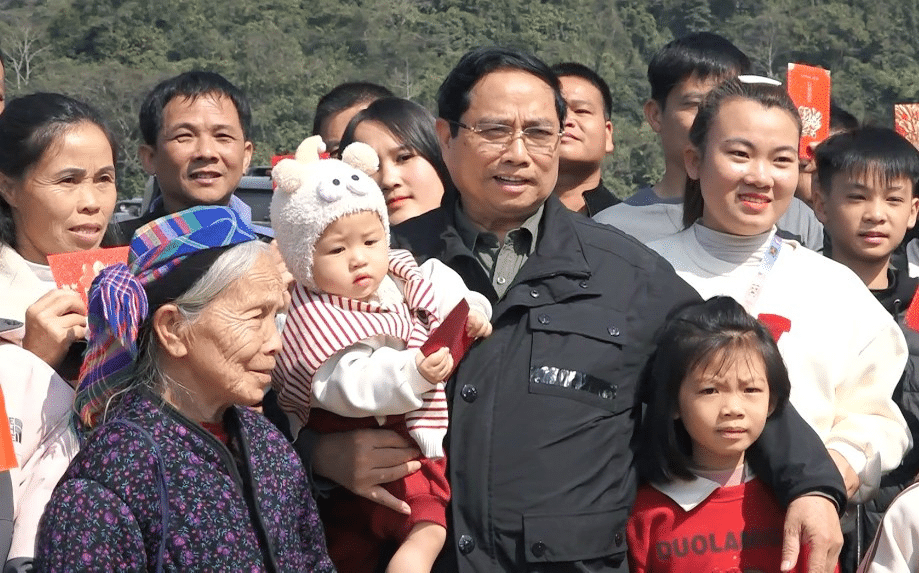 Thủ tướng yêu cầu thông xe cao tốc nối tới cửa khẩu Lạng Sơn trước ngày 30/4