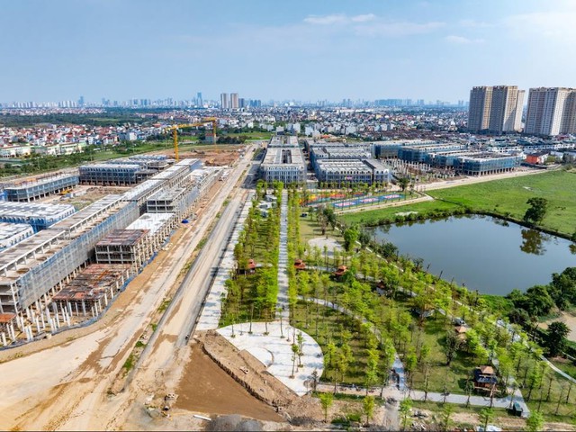 Chạy xuyên dự án của Sunshine Group, đường nối Hoàng Quốc Việt kéo dài giờ ra sao?