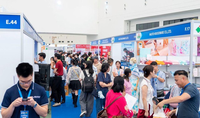 Vincom Collection Bazaar sở hữu lợi thế kép cạnh trung tâm triển lãm, ôm trọn ga đường sắt cao tốc Vincom Collection Bazaar sở hữu lợi thế kép cạnh trung tâm triển lãm, ôm trọn ga đường sắt cao tốc
