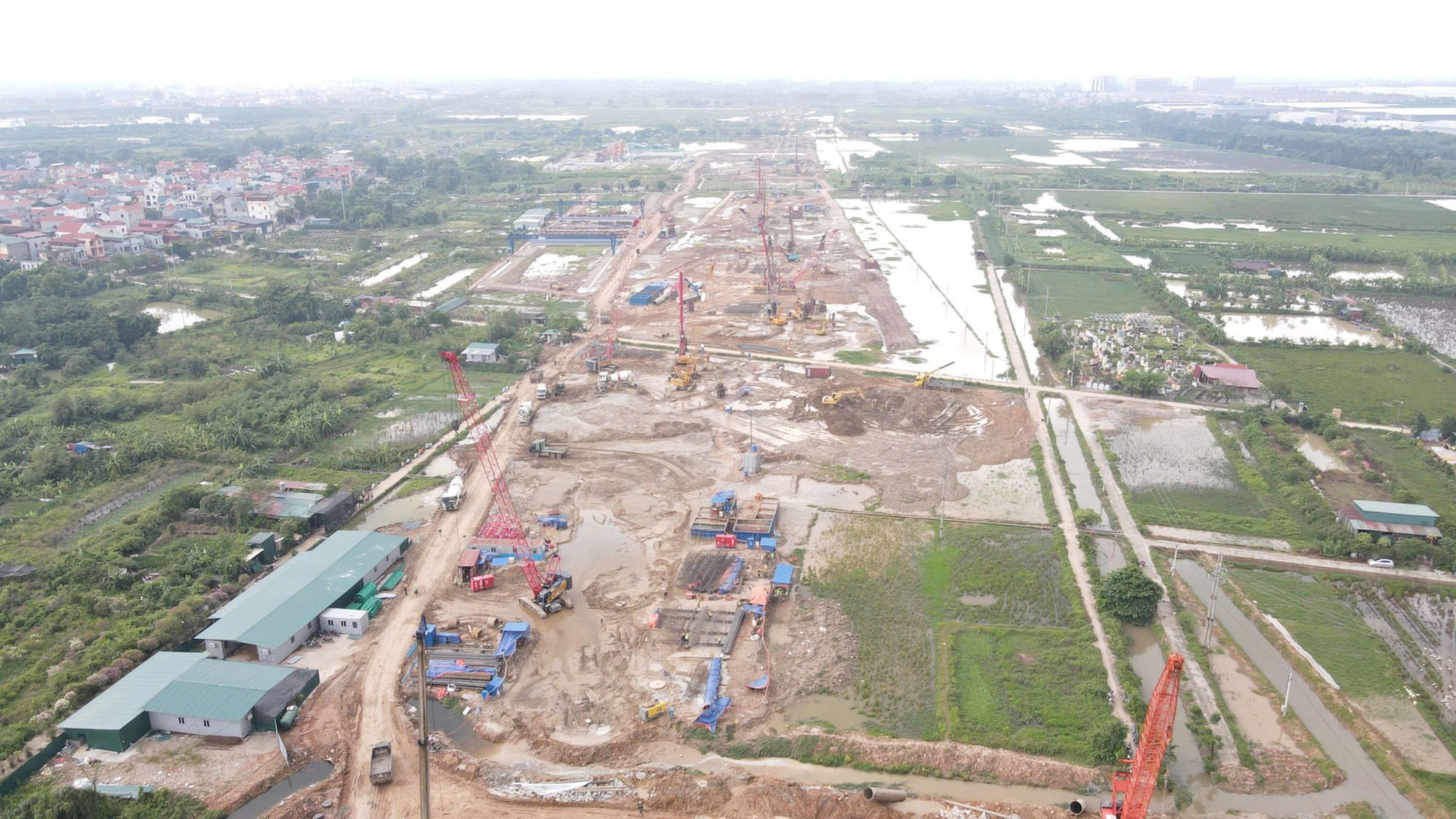 Tăng tốc thi công XD tuyến đường kết nối sân bay Gia Bình với Thủ đô HN